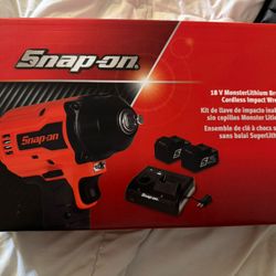 Snap On 18v 3/8 Cordless Impact Wrench Kit