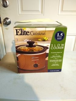 Elite Cuisine 1.5 football crock pot