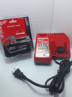 Milwaukee M18V 5.0 Ah Lithium-Ion XC Extended Capacity Battery Pack with 12v/18v Charger