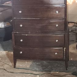 Free Dresser