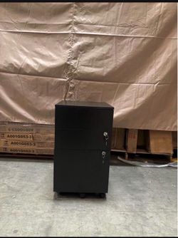 New Assembled 15.5'''×18"x27 3 drawer Wooden Rolling Filing Cabinet with Lock. Black
