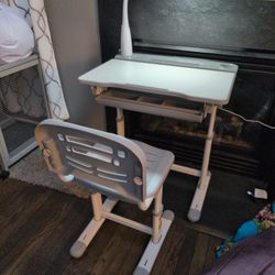 Child Desk