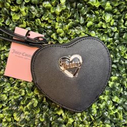 Juicy Couture Wristlet 