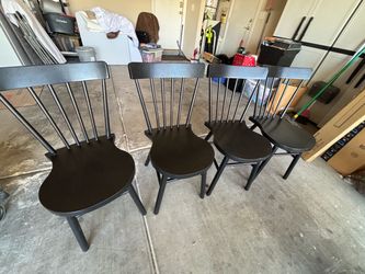 SET OF 4 BLACK WINDSOR-STYLE DINING CHAIRS