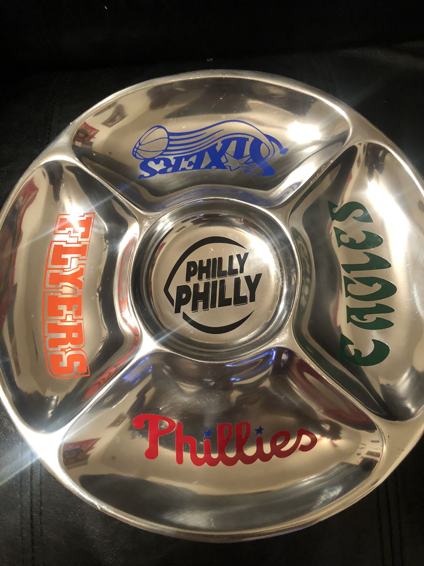 Philly Teams serving tray