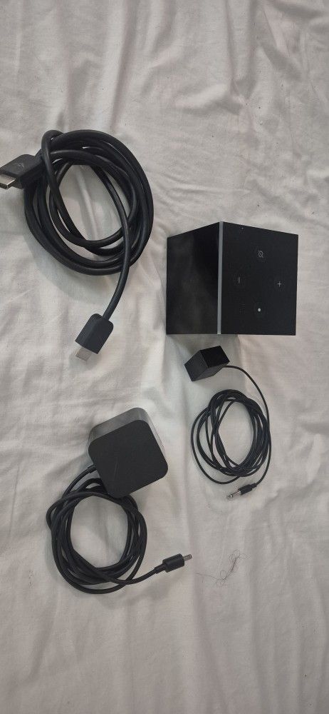 Amazon Fire TV Cube 2nd Gen A78V3N 4K HDR Streaming Media Player