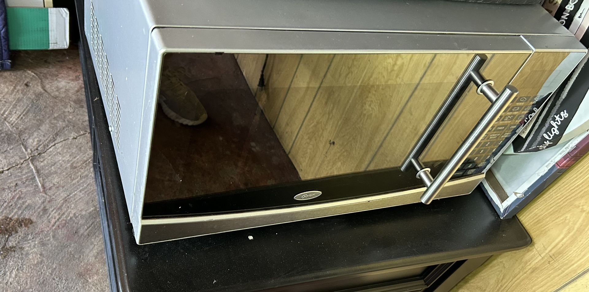 Microwave (Oster)