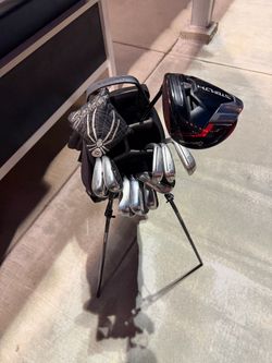 Whole Taylormade Golf Bag