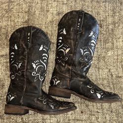 ROPER: WOMEN’S 12” LEATHER BOOTS WITH UNDERAY ON VAMP AND SHAFT, SIZE: 7