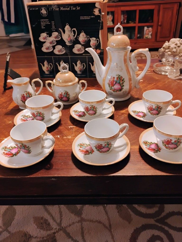 Porcelain China Tea Set
