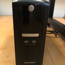 CyberPower CSTI35XLU 1350VA 810W Battery Backup