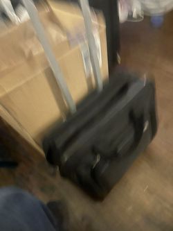 traveling laptop bag on wheels like new 30 need gone today 