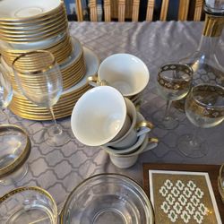 Lenox China Service for 8 Plus Extras 