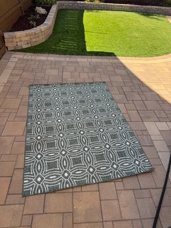 Rug