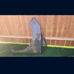 2016 - 2020 KIA SEDONA LEFT FENDER DRIVER SIDE GENUINE USED.  NC BACK