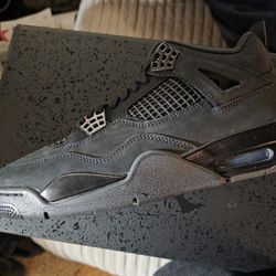Jordan 4 Black Cat