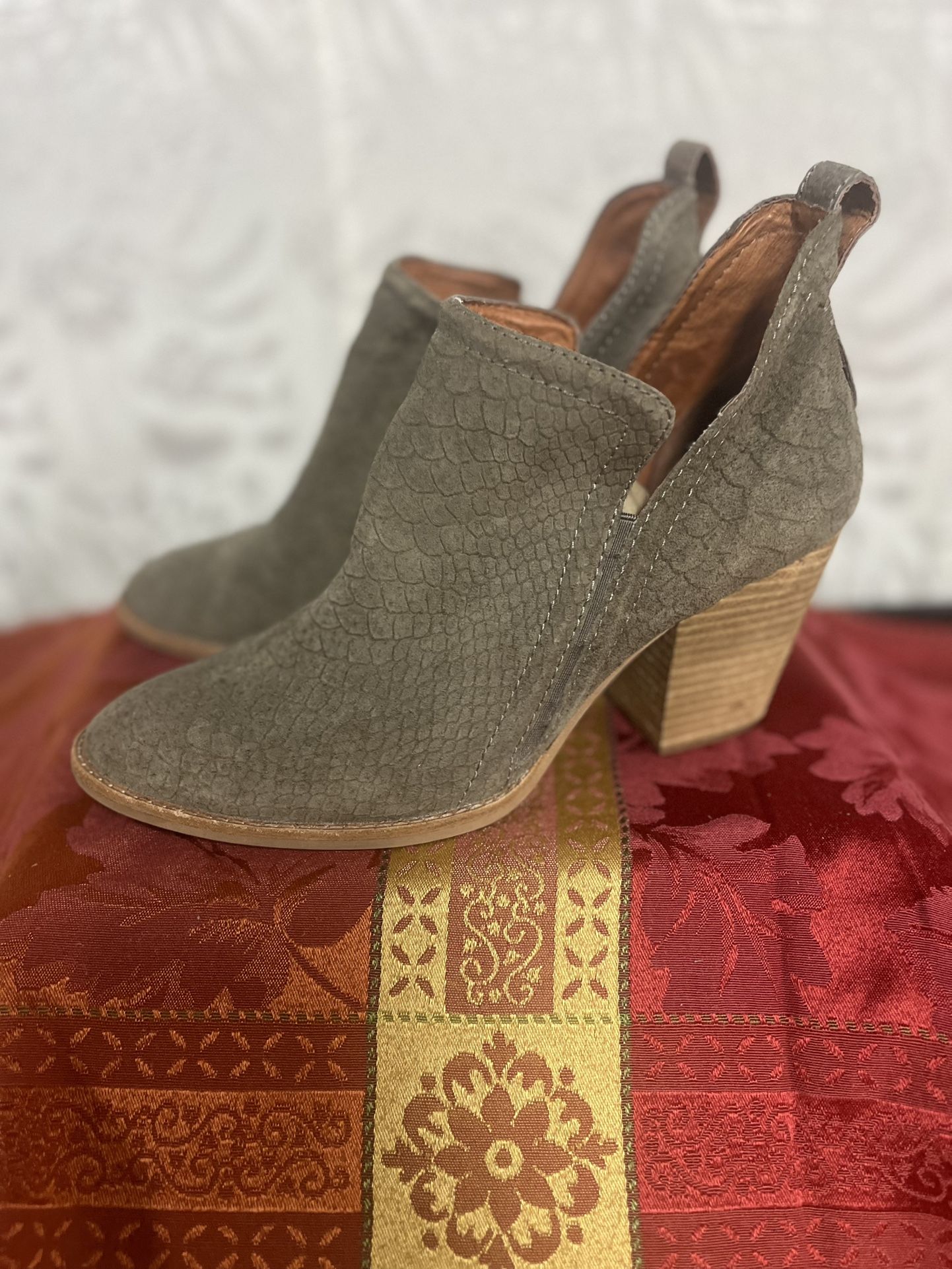 Women Jeffrey Campbell Rosalee Boots