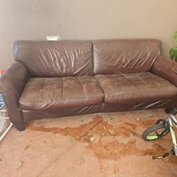 Free Couch GRATIS 