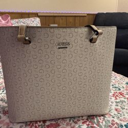 Guess purse