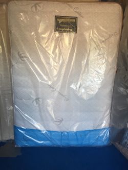 Full size mattress