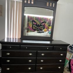 Bedroom Dresser set 