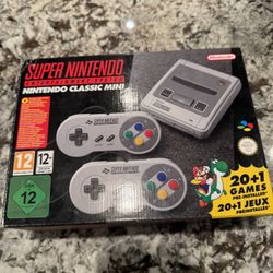 Super NES Mini Classic Edition New