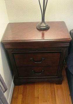 Cherry Wood 2-Drawer Nightstand