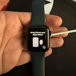 Apple Watch SE 3 gps + cellular unlocked