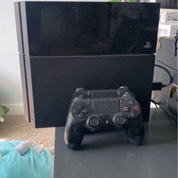 PS4 System + Controllers