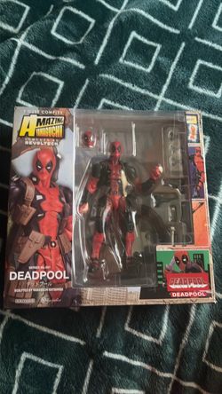 Amazing Yamaguchi Revoltech Deadpool Figure Series No. 001