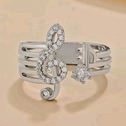 Music Note Ring with Rhinestones 