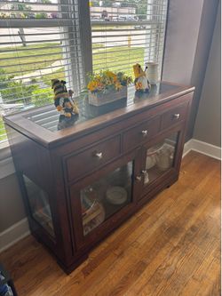 Buffet Cabinet