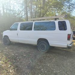 1999 Ford E-350