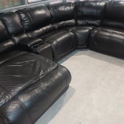 SECTIONAL GENUINE LEATHER RECLINER BLACK COLOR.. DELIVERY SERVICE AVAILABLE 🚚⚡🚚
