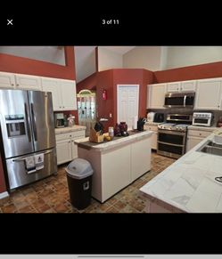 Complete set, "Like new" kitchen appliances $1500.00. Serious inquiries only.