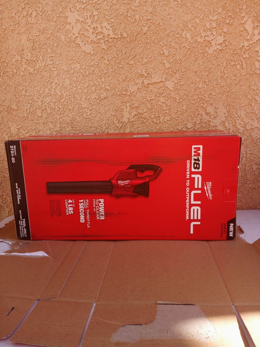 MILWAUKEE BLOWER M18 FUEL