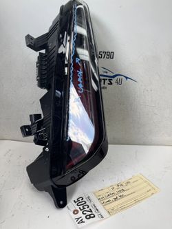 w/crack 2023-  2024 CADILLAC LYRIQ LEFT DRIVER LED TAIL LIGHT OEM AY82505
