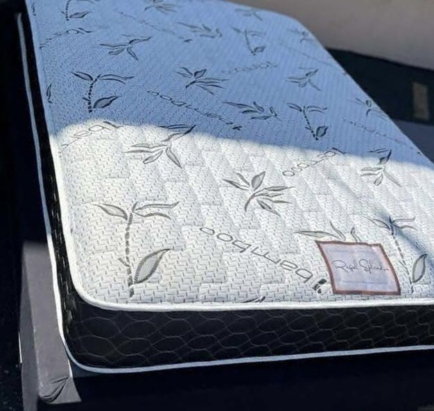 Bamboo Twin Size Set
