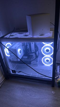 Pc (READ DESCRIPTION) NOT FREE