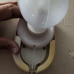Bulb. Removable Base. Battery Operated. $3.
