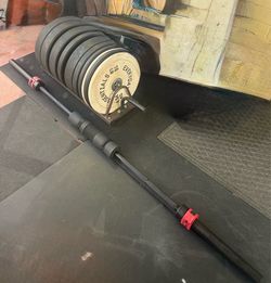 Bumper Plate set with bar