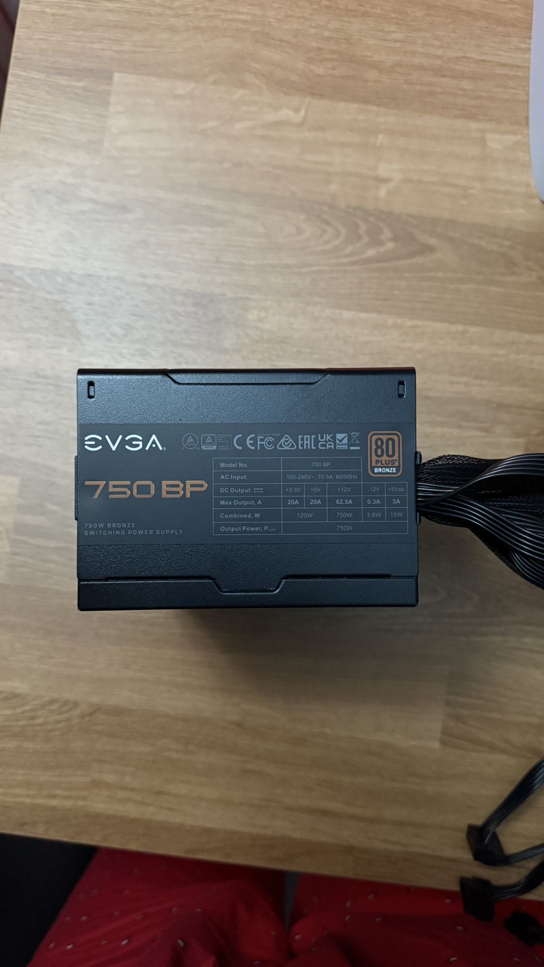 EVGA 750 BP, 80+ Bronce 750W