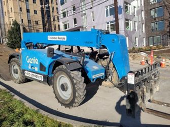 Genie GTH-844 (Reach Forklift W/ Rotator)