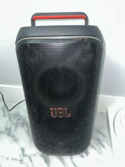 JBL partybox 120 with battery and charger