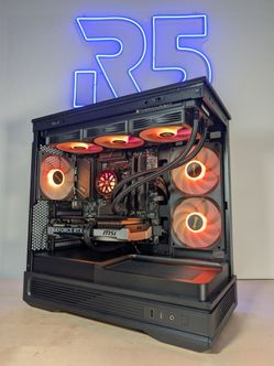 RTX 5070 // Ryzen 7 9700x // 32GB DDR5 // 1TB Gen4 NVMe // WiFi