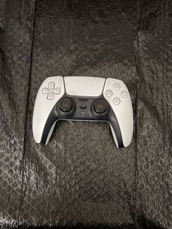 White PS5 DualSense Controller for sale — PARTS OR REPAIR ONLY