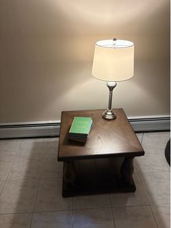 Solid Wood Dark Oak End Table | Traditional Accent Table