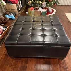 Ottoman Storage - FREE!