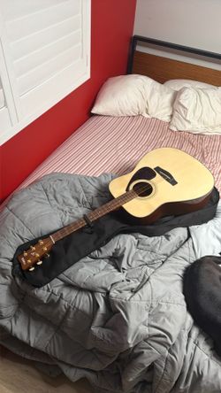 Yamaha Guitar