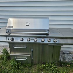 Jenn air stainless steel BBQ grill